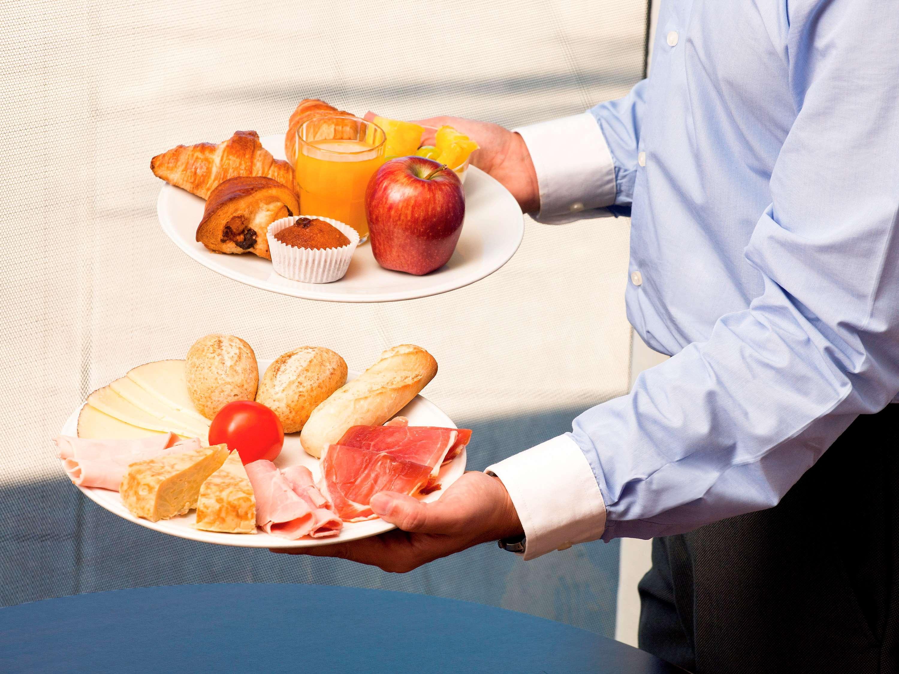 Ibis Barcelona Meridiana Ngoại thất bức ảnh
