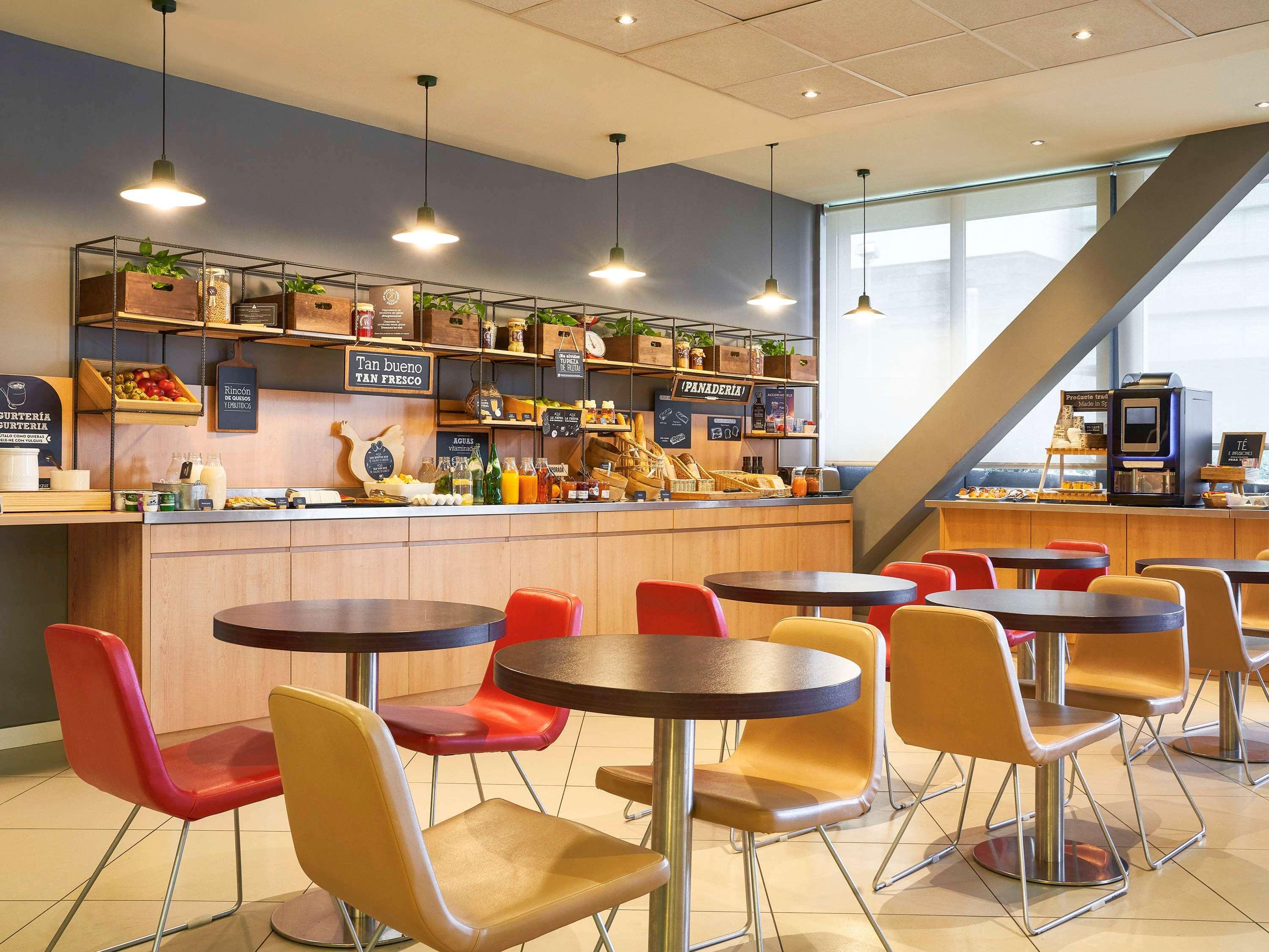 Ibis Barcelona Meridiana Ngoại thất bức ảnh