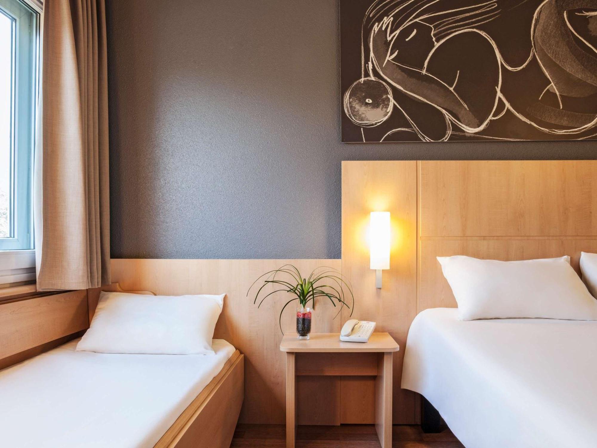 Ibis Barcelona Meridiana Ngoại thất bức ảnh