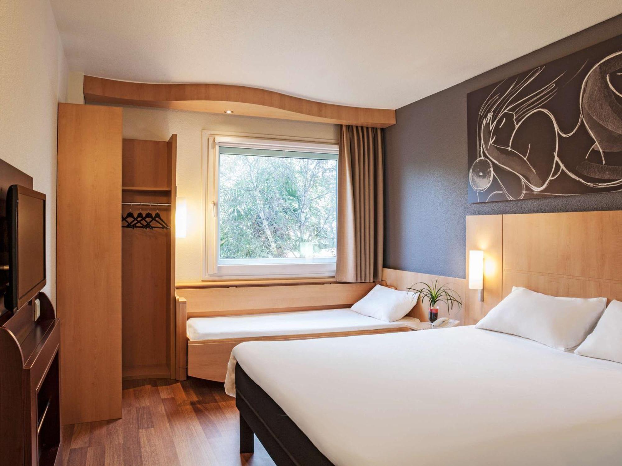 Ibis Barcelona Meridiana Ngoại thất bức ảnh