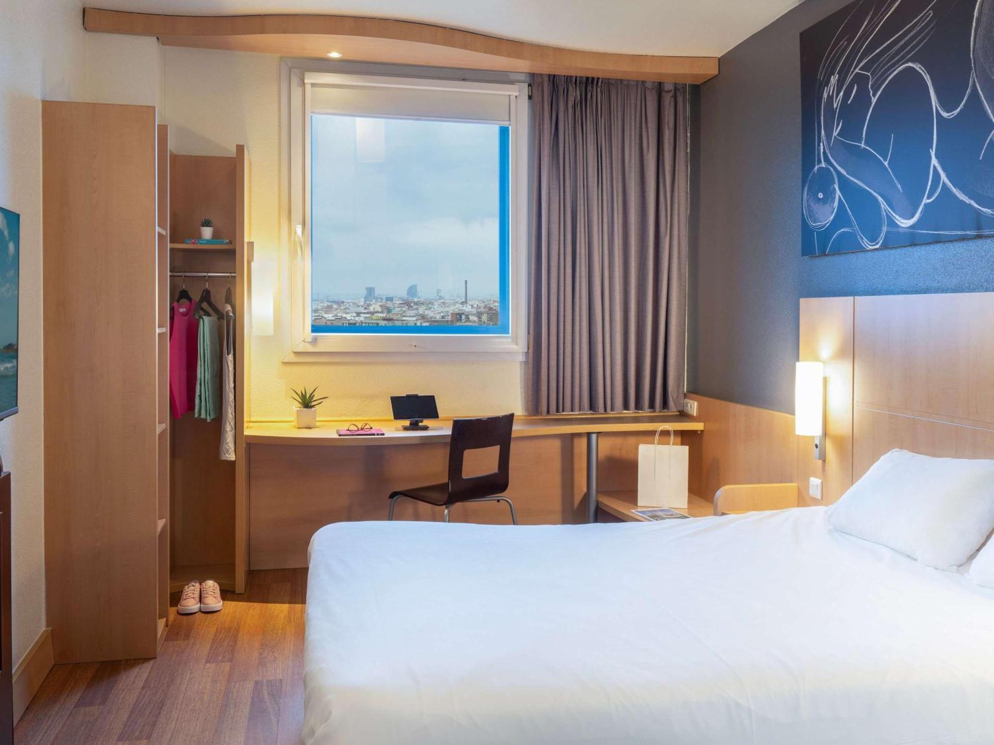 Ibis Barcelona Meridiana Ngoại thất bức ảnh