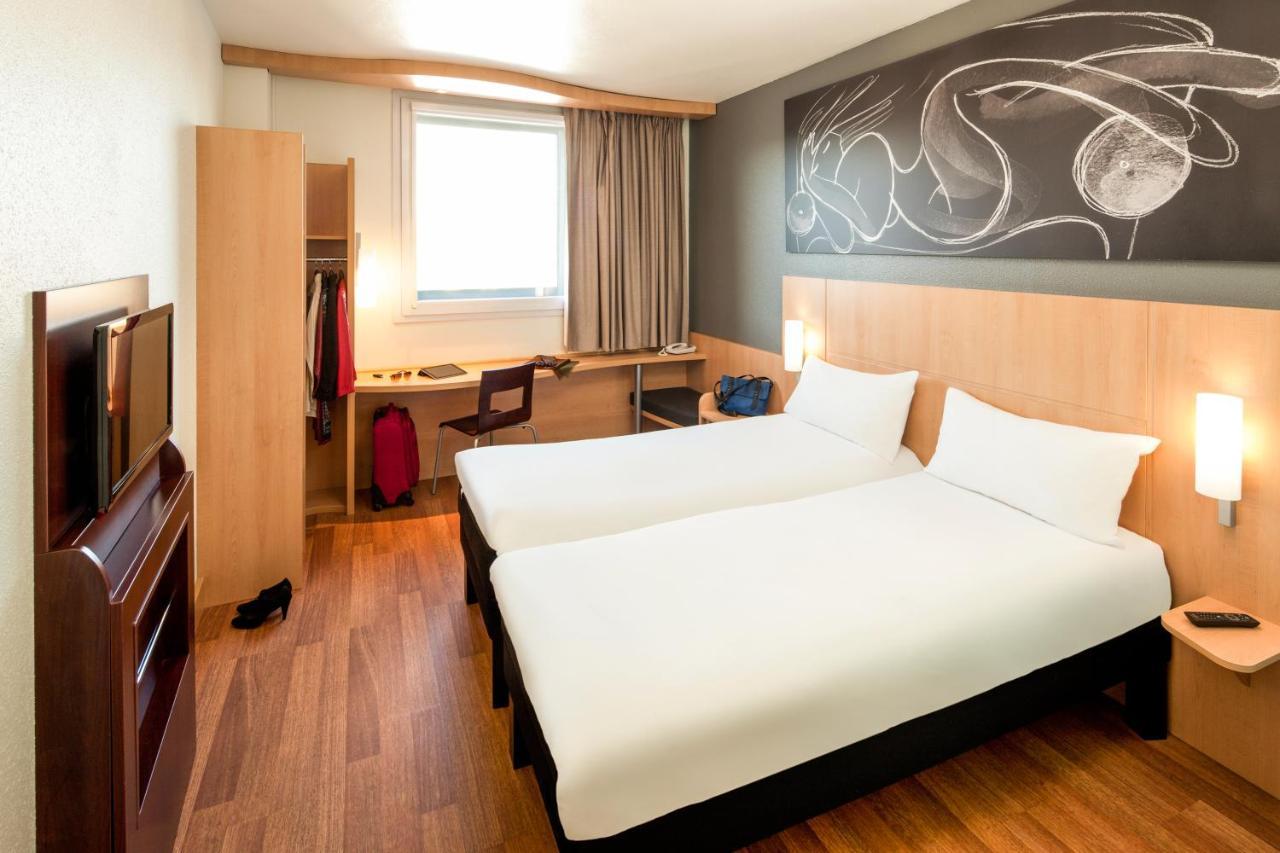 Ibis Barcelona Meridiana Hotel Ngoại thất bức ảnh